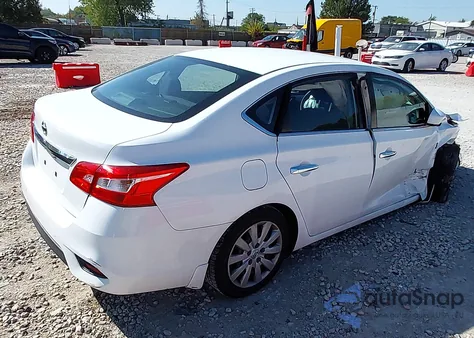 2017 Nissan Sentra S z USA, uszkodzony, nr VIN 3N1AB7AP0HY292076